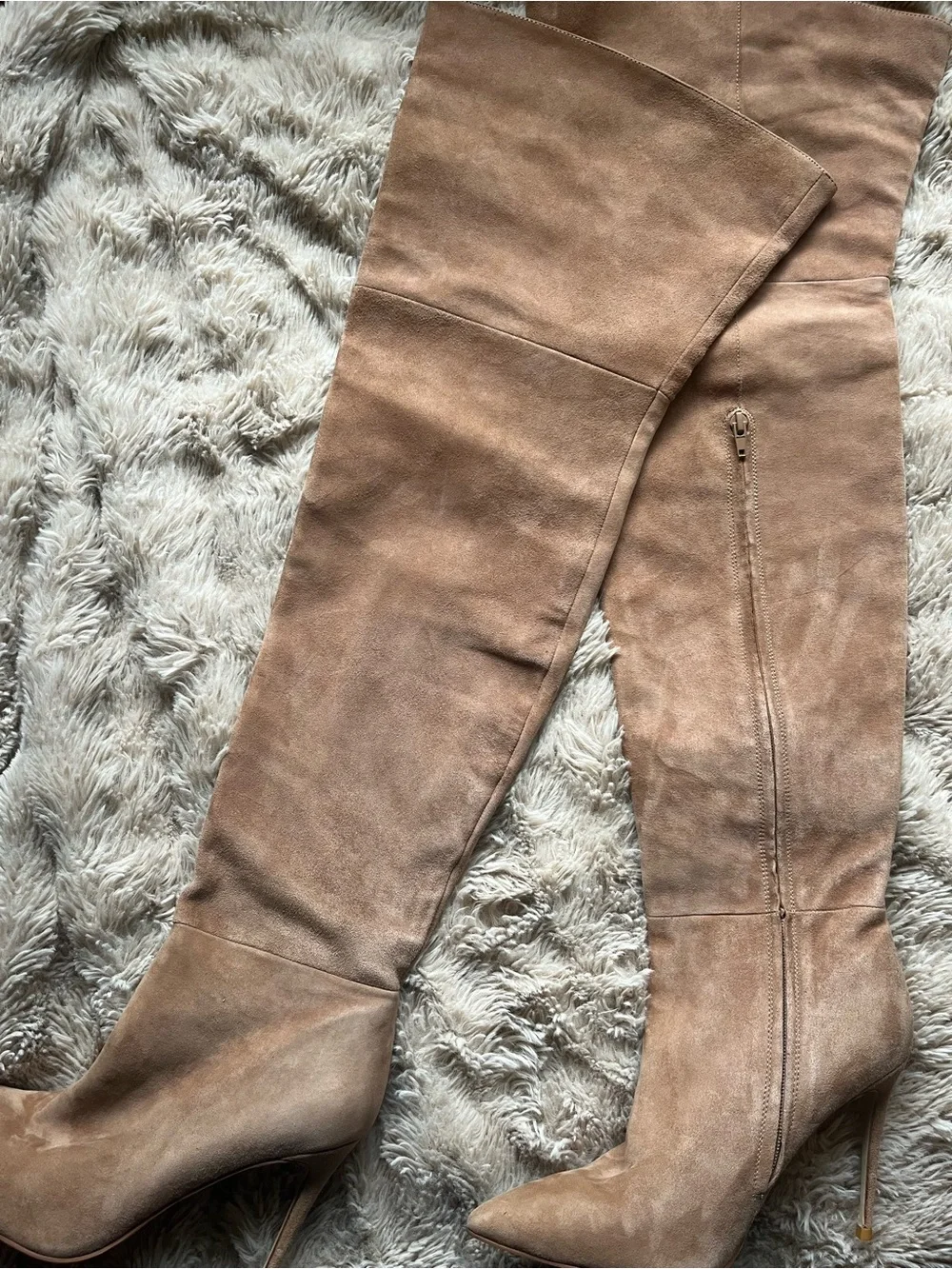House of cb EXTRAORDINAIRE Tan Real Suede Thigh Boots